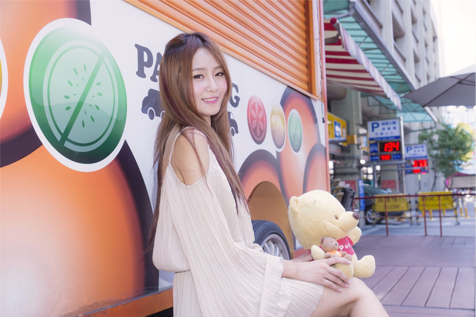 Beautyleg女神-小雪 Winnie-校园制服街拍写真合集 2